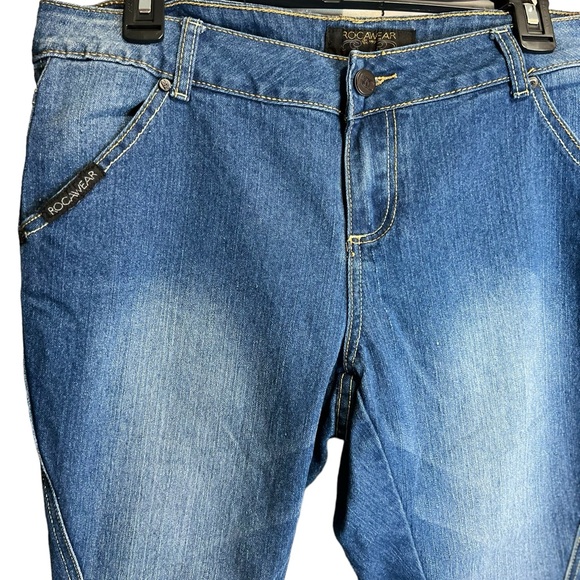 RocaWear Woman’s Jean Capri Pants Sz 14 - Picture 2 of 4
